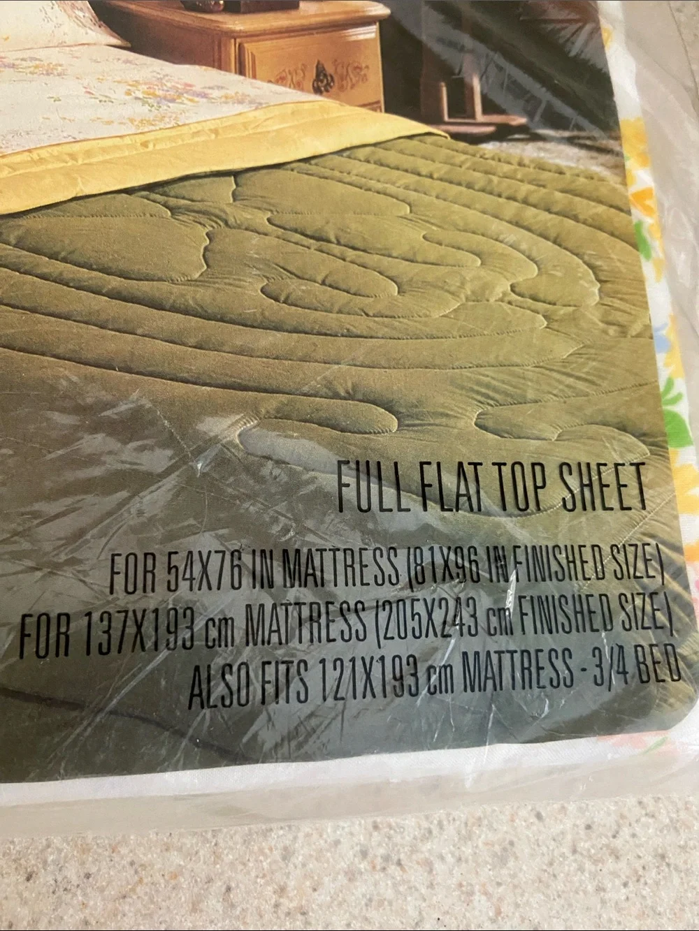 Vintage Cannon Gold Label Hillary Floral Full Flat Sheet NOS USA